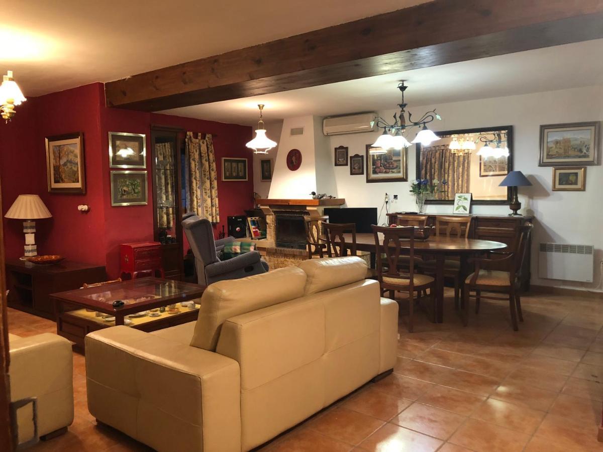 Finca El Tossalet, Gran Piscina Junto Al Pueblo Sella Luaran gambar
