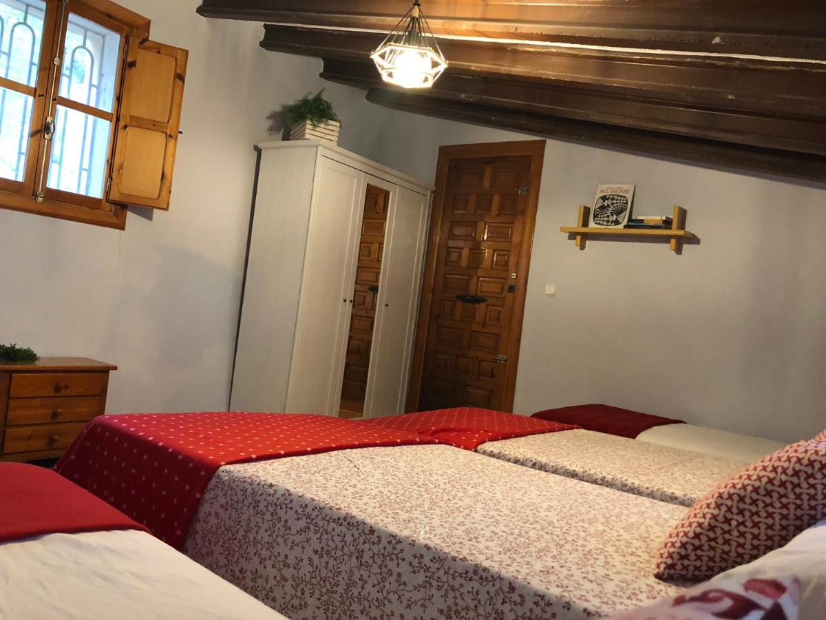 Finca El Tossalet, Gran Piscina Junto Al Pueblo Sella Luaran gambar